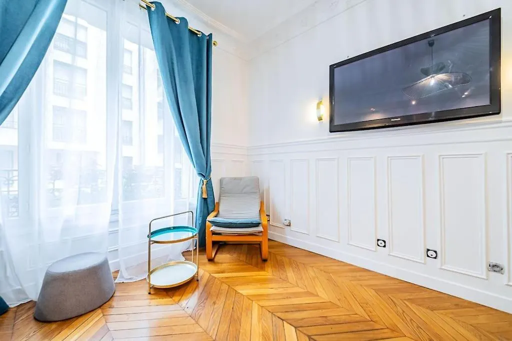 Apartment Appartement Haussmannien Proche Parc Des Princes Paris