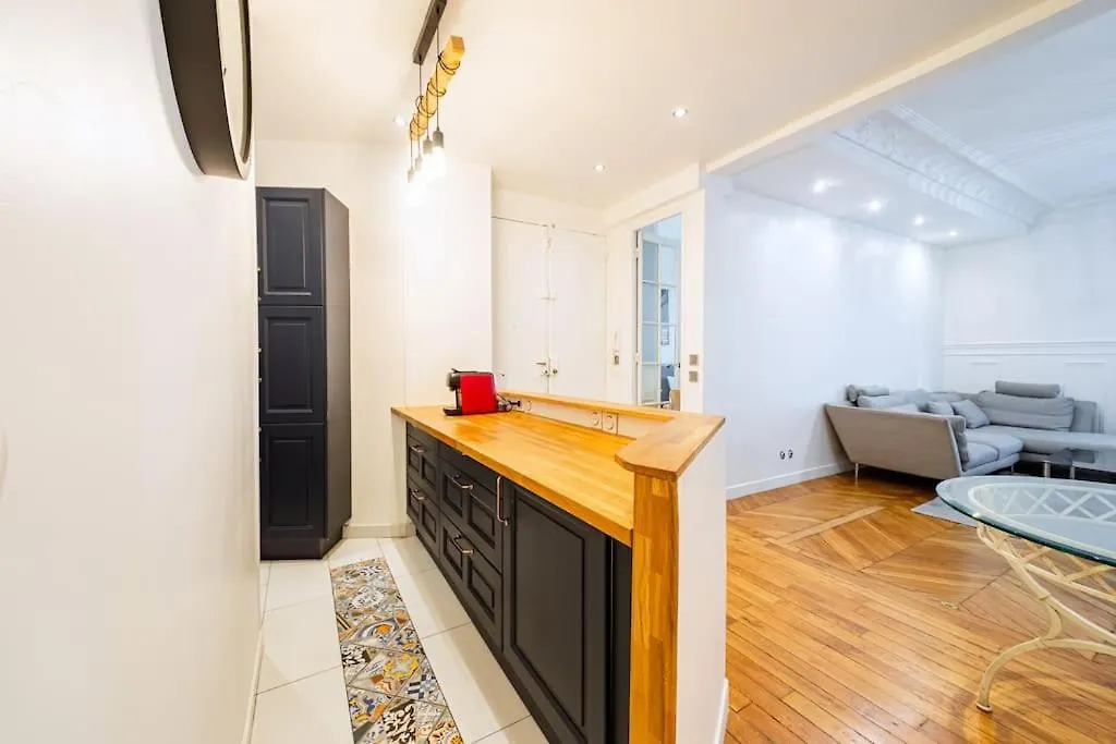 Appartement Haussmannien Proche Parc Des Princes Paris